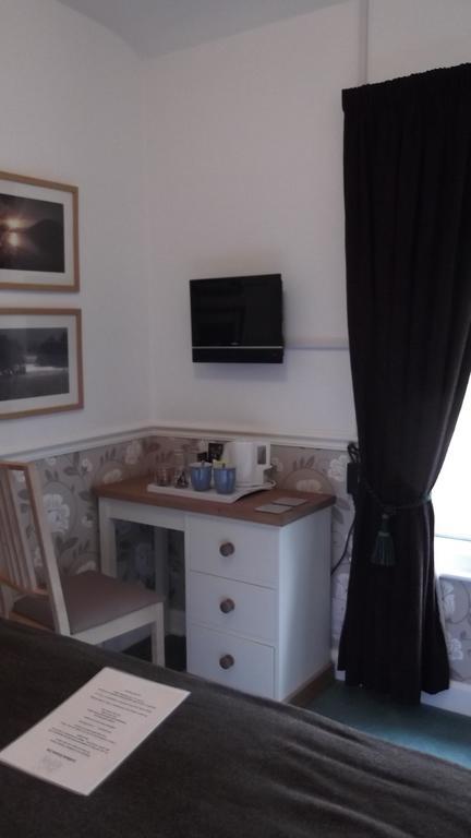 Lyndhurst Guest House 阿尔弗斯顿 外观 照片