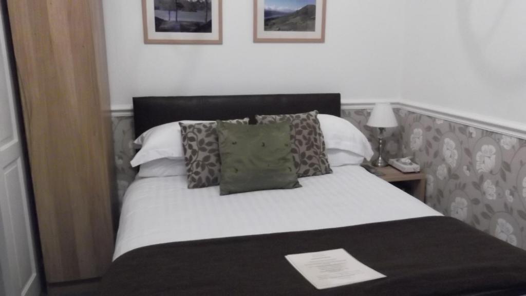 Lyndhurst Guest House 阿尔弗斯顿 客房 照片